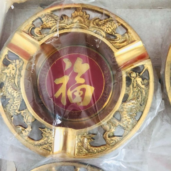 NEW - Set of 4 Brass Taiwanese Ashtrays with Chinese Characters - Picture 4 of 13